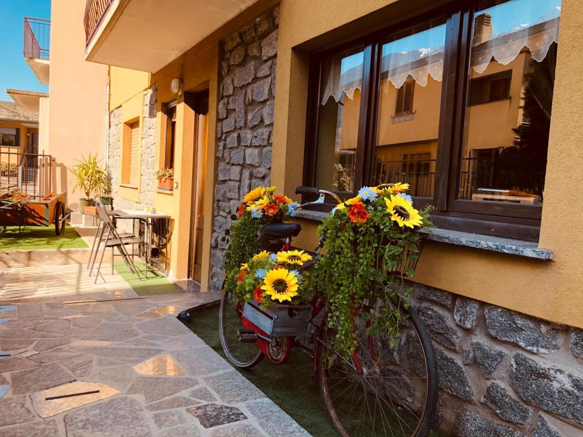 Paradiso Della Bici Morbegno Bagian luar foto