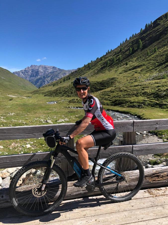 Paradiso Della Bici Morbegno Bagian luar foto